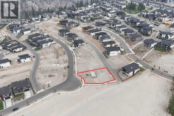 1116 Antler Drive, Penticton, BC V2A0J8 Photo 4