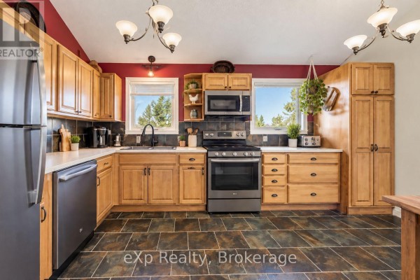 Dining room - 111690 Grey Road 14, Southgate, ON N0G1N0 Photo 4