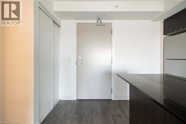 Living room - 1117 Cooke Boulevard Unit# A405, Burlington, ON L7T0C6 Photo 5