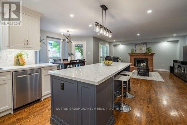 Cold room - 1117 Valleybrook Drive, Oakville, ON L6H4N1 Photo 3