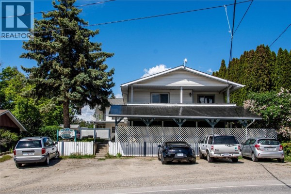 1118 Erickson Street, Creston, BC V0B1G0 Photo 4