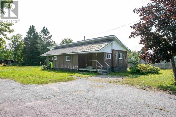 1118 Old Goulais Bay Rd, Sault Ste  Marie, ON, photo 3