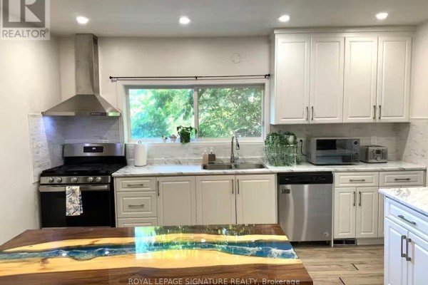 1119 Rebecca Street, Oakville, ON L6L1Y6 Photo 2