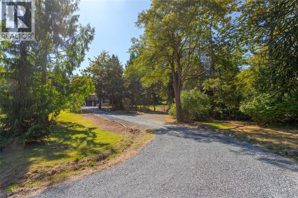 Patio - 11196 North Watts Rd, Saltair, BC V9G1Y6 Photo 4