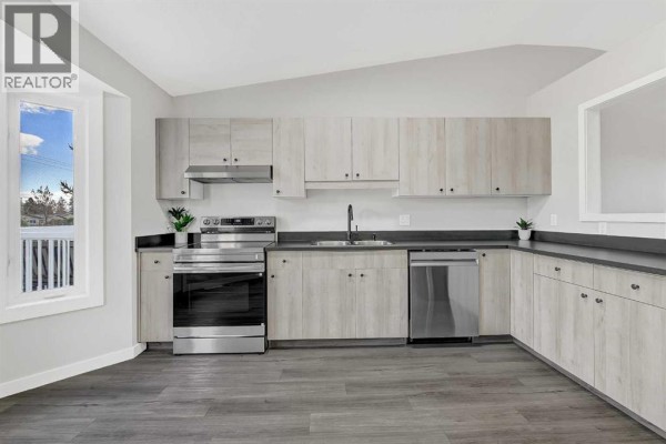 4pc Bathroom - 112, 7014 100 Street, Grande Prairie, AB T8V7J5 Photo 5