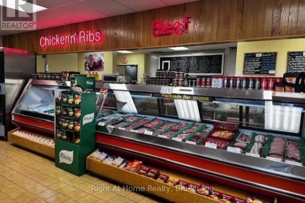 112 - 109 Regina Avenue, Thunder Bay, ON P7B5B4 Photo 3