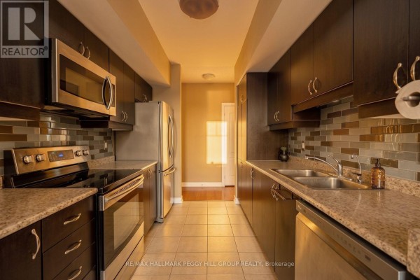 112 - 39 Ferndale Drive S, Barrie, ON, photo 2