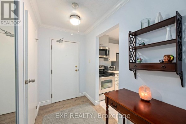 112 - 735 Deveron Crescent, London South, ON N5Z4X8 Photo 2