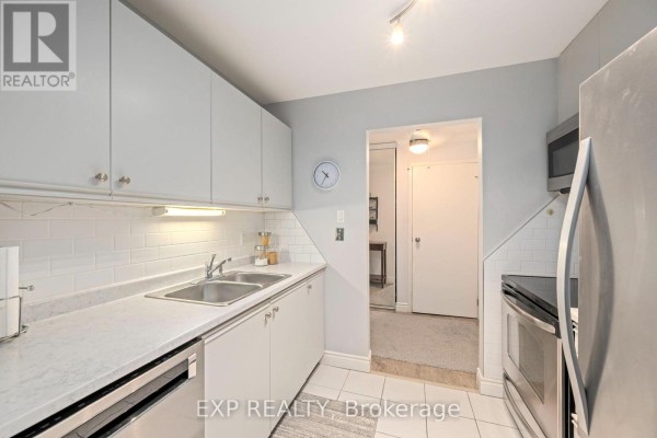 112 - 735 Deveron Crescent, London South, ON N5Z4X8 Photo 4