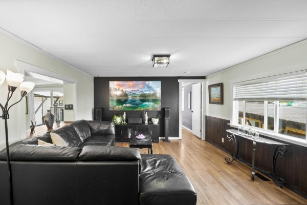 112 10221 Wilson Street, Mission, BC V2V6H5 Photo 4