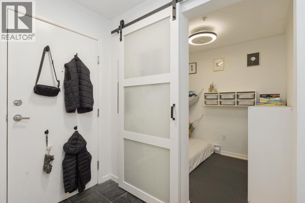 112 147 E 1st, North Vancouver, BC V7L1B2 Photo 4