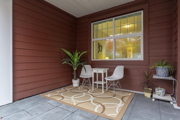 112 17712 57a Avenue, Surrey, BC V3S1J1 Photo 2