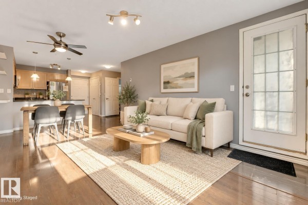 Kitchen - #112 616 Mcallister Lo Sw, Edmonton, AB T6W1N1 Photo 3