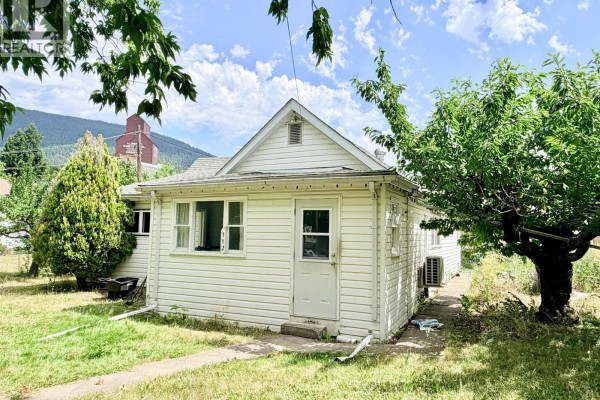 Primary Bedroom - 112 7th Avenue N, Creston, BC V0B1G3 Photo 5