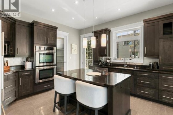 Kitchen - 112 Alusru Way, Whitehorse, YT Y1A0C3 Photo 4