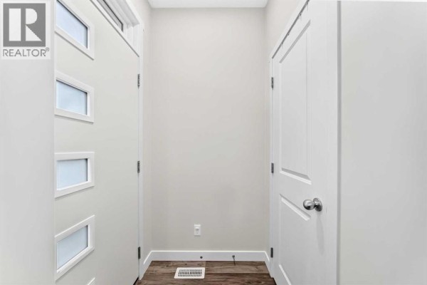 Pantry - 112 Carrington Boulevard Nw, Calgary, AB T3P1K8 Photo 5