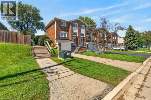 112 Cedar Street, Dunnville, ON, photo 3