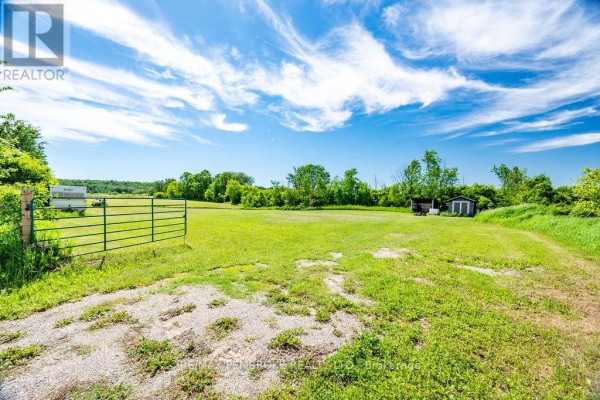 112 Cornerview Road, Whitewater Region, ON, photo 2