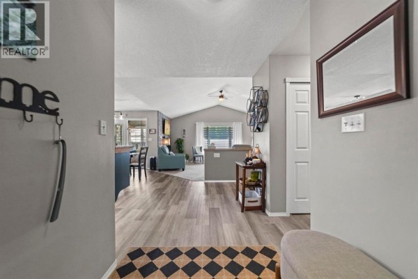 5pc Bathroom - 112 Edgewood Close, Camrose, AB T4V4N9 Photo 5