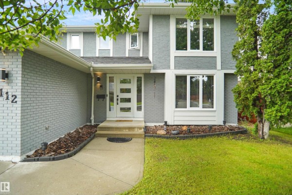 112 Gariepy Cr Nw, Edmonton, AB, photo 3