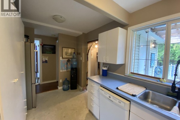 Laundry room - 112 Hays Cove Circle, Prince Rupert, BC V8J2C2 Photo 5
