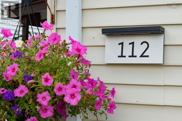 Kitchen - 112 Hilltop Drive, Lower Sackville, NS B4C2P5 Photo 2