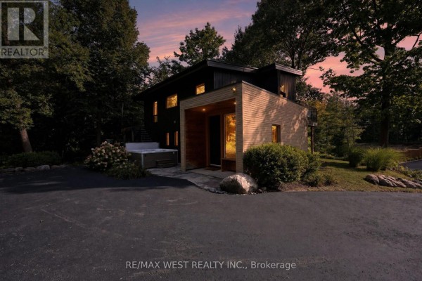 112 Kitzbuhl Crescent, Blue Mountains, ON, photo 2