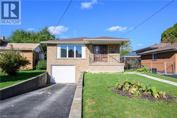 112 Purdy Crescent, Hamilton, ON, photo 2