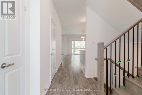 112 Sebastian Street, Blue Mountains, ON N0H1J0 Photo 5
