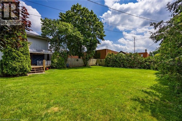 112 Talbot Road, Delhi, ON N4B1Z9 Photo 4