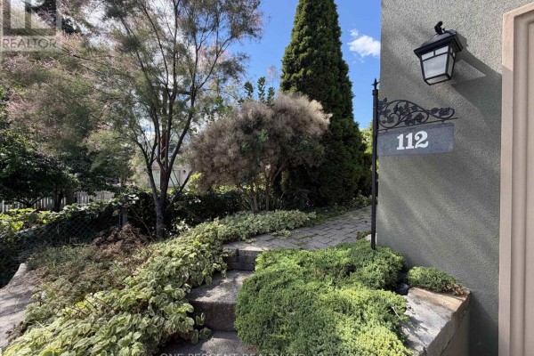 112 Yore Road, Toronto, ON, photo 3