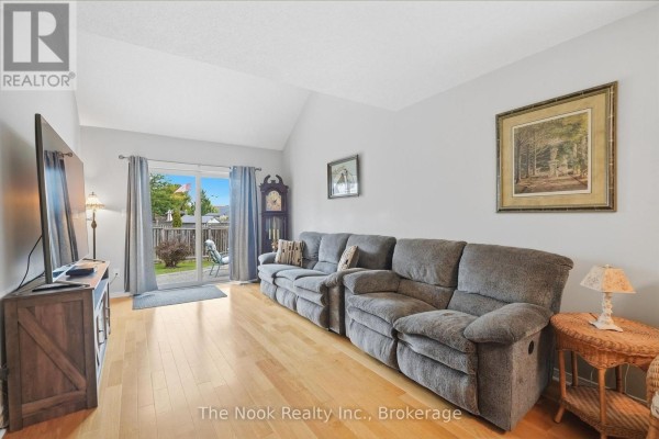 Bathroom - 1120 Ormond Drive, Oshawa, ON L1K2Z7 Photo 5