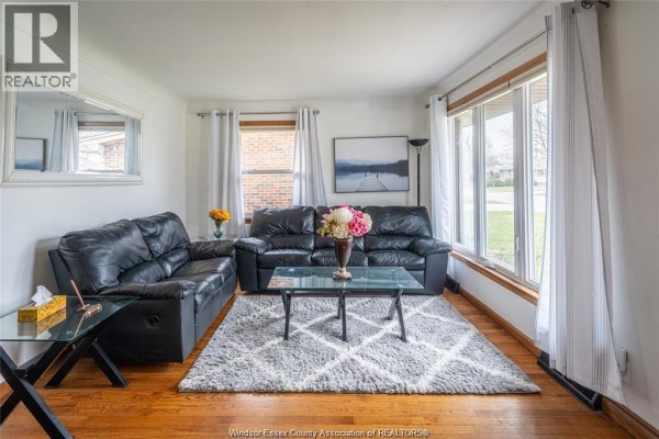 Bedroom - 1120 Parkview Avenue Unit# Upper, Windsor, ON N8S2X9 Photo 5