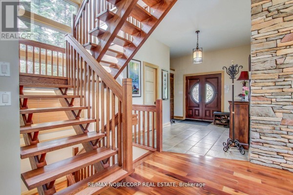 Kitchen - 11201 Lake Ridge Road, Scugog, ON L9L1V7 Photo 4