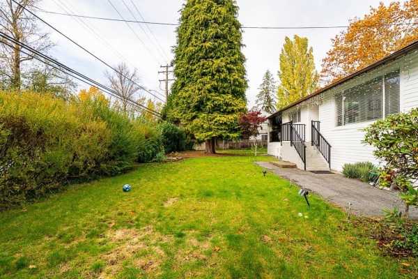 11205 78a Avenue, Delta, BC, photo 2
