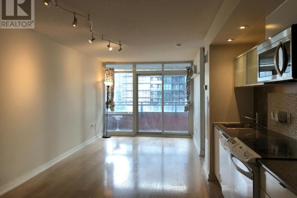 Kitchen - 1121 - 4k Spadina Avenue, Toronto, ON M5V3Y9 Photo 4