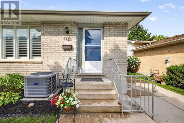 Kitchen - 1121 Gatewood Road, London East, ON N5Y4Z3 Photo 5