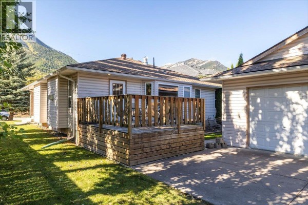 3pc Ensuite bath - 1122 11th Avenue, Fernie, BC V0B1M1 Photo 4
