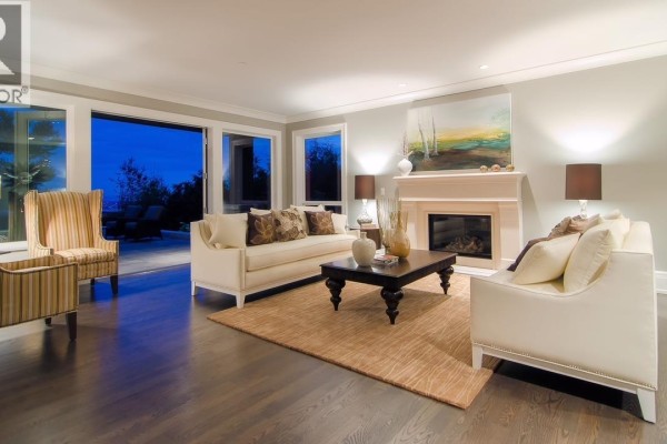 1122 Highland Drive, West Vancouver, BC V7S2H4 Photo 4