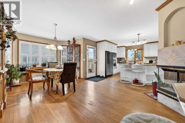 Primary Bedroom - 1124 Gleneagles Drive, Carstairs, AB T0M0N0 Photo 5