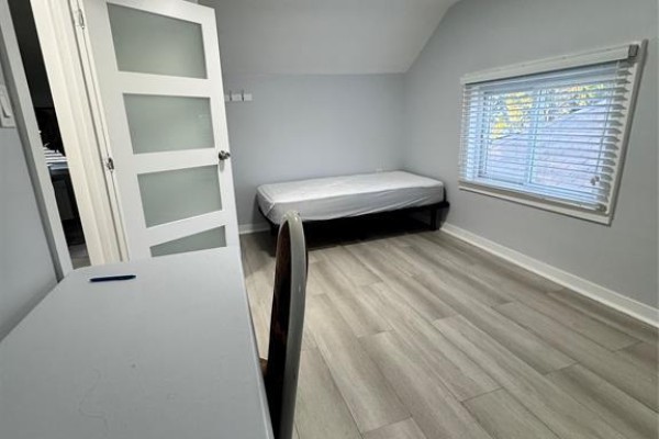 1124 Janette Avenue Unit# Room Lvl 2, Windsor, ON, photo 2