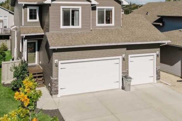 11242 59 Avenue, Grande Prairie