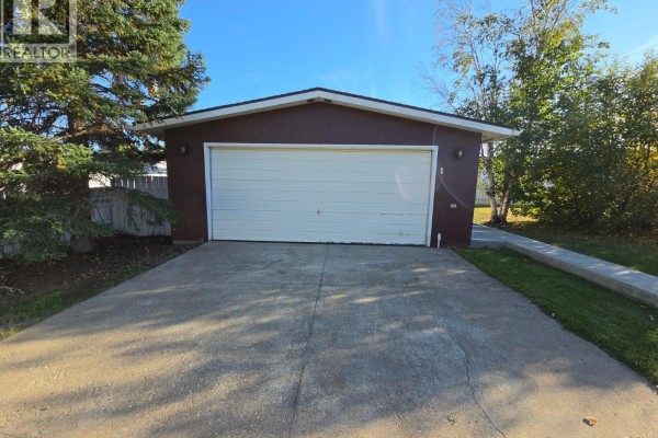 Laundry room - 1125 117 Avenue, Dawson Creek, BC V1G3G8 Photo 2