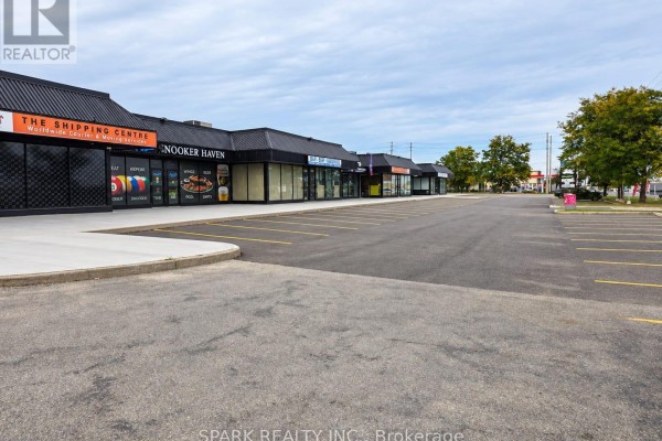 1125 Derry Road E, Mississauga, ON L5T1P3 Photo 5