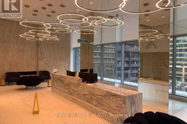 Kitchen - 1126 - 251 Jarvis Street, Toronto, ON M5B0C3 Photo 3