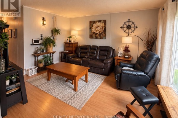 1126 Gatineau Boulevard, Timmins Photo 3