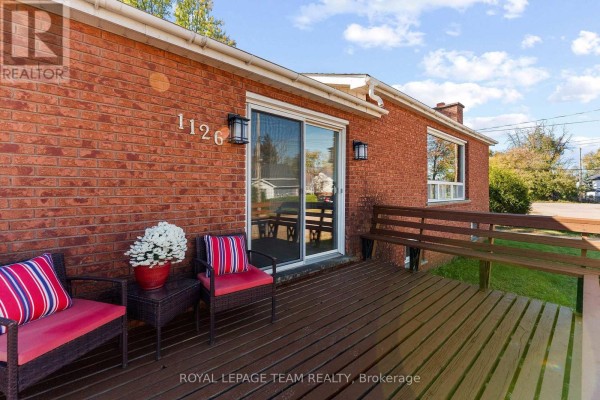 1126 Poirier Street, Pembroke, ON K8A6H6 Photo 4