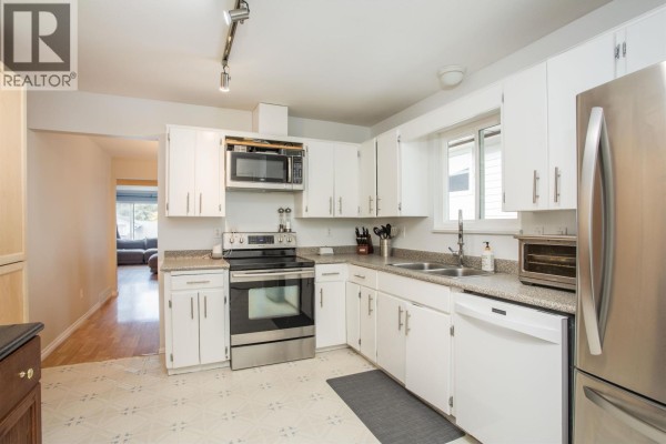 11270 Harrison Street, Maple Ridge, BC V2X9P5 Photo 5