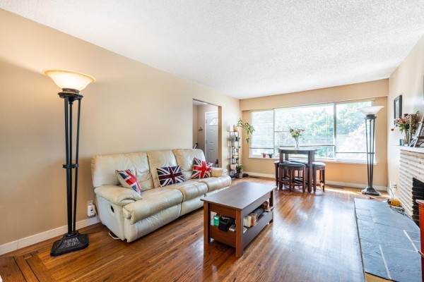 11288 135 Street, Surrey, BC V3R2Z7 Photo 5