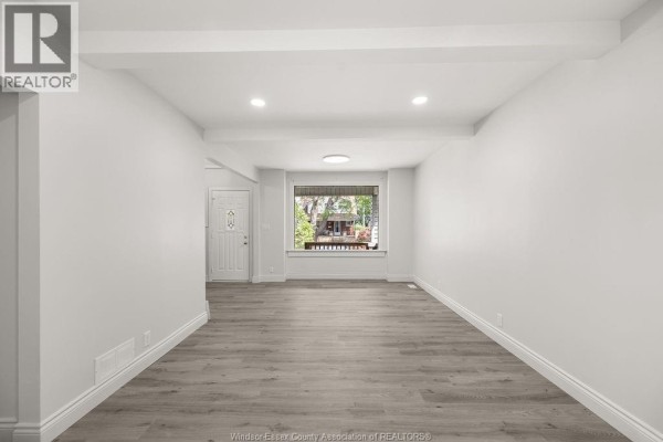 Family room - 1129 Janette Avenue, Windsor, ON N9A5A6 Photo 5